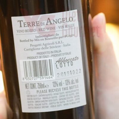 Alternative view of Vang ý Terre Di Angelo