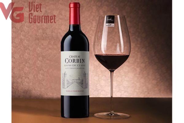 Rượu vang Château Corbin mang phong cách truyền thống của rượu vang vùng Saint-Emilion