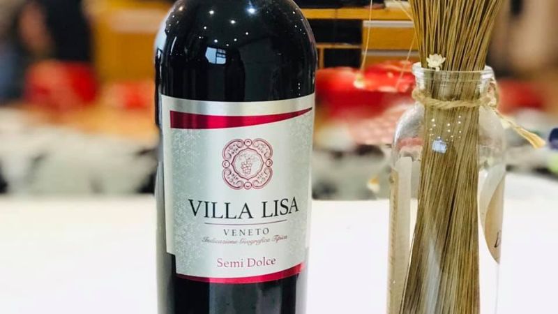 Rượu Vang Villa Lisa
