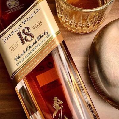 Rượu Johnnie Walker 18 Năm JOHNNIE WALKER 18 1