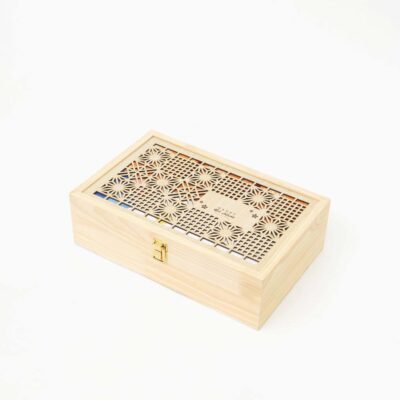 Alternative view of Hộp quà trung thu 6 bánh cao cấp Nguyệt Viên 02