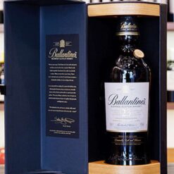 Ballantine's 23 năm