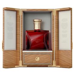 Johnnie Walker Master's of Ruby Reserve 40 Năm